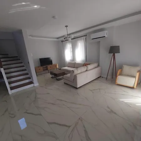 Datcha Cozyvilla * ダッチャ